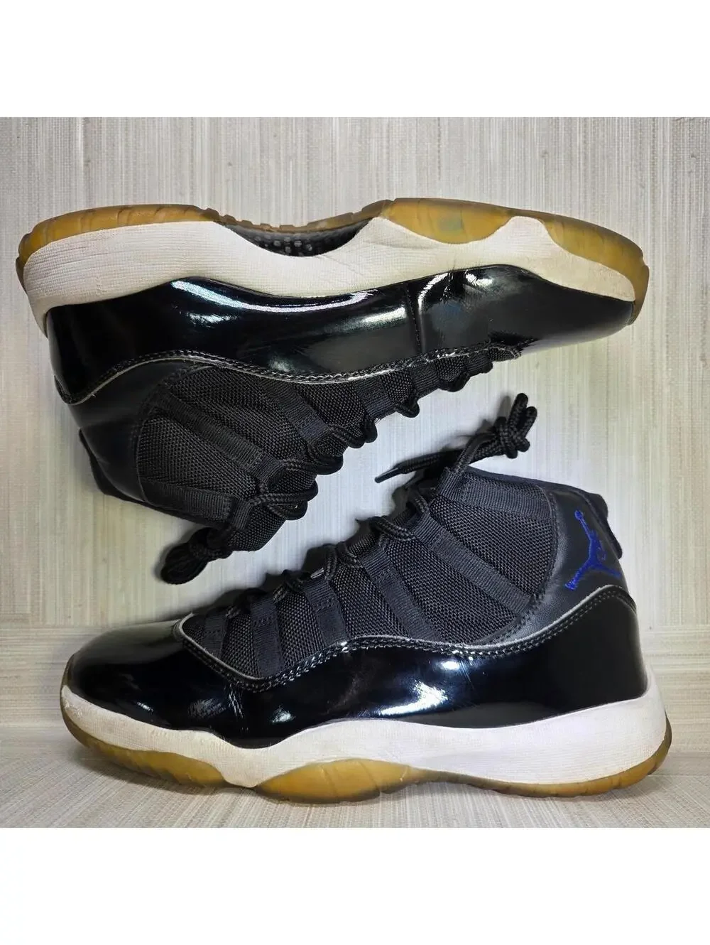 Nike Air Jordan 11 Retro Space Jam 2016 – Men's US 9.5 / EU 43 – Authentic